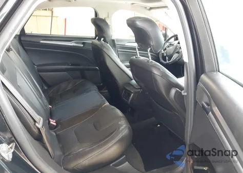 2013 Ford Fusion Hybrid Titanium from USA, damaged, VIN 3FA6P0RU1DR356464